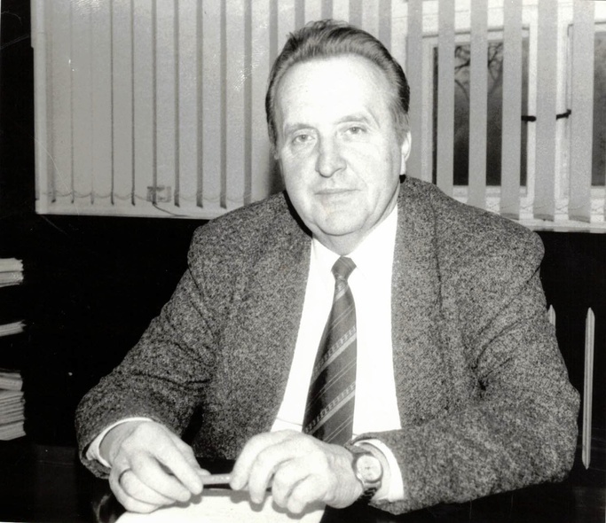 Dr inż. Michał Waluk, Dr inż. Michał Waluk,