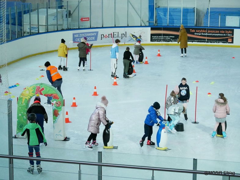 Elbląg, Ferie na łyżwach z MOSiR-em