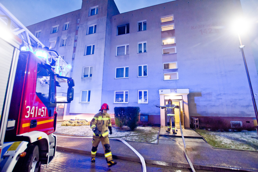 Elbląg, Do pożaru w budynku przy ul. Królewieckiej doszło 22 lutego