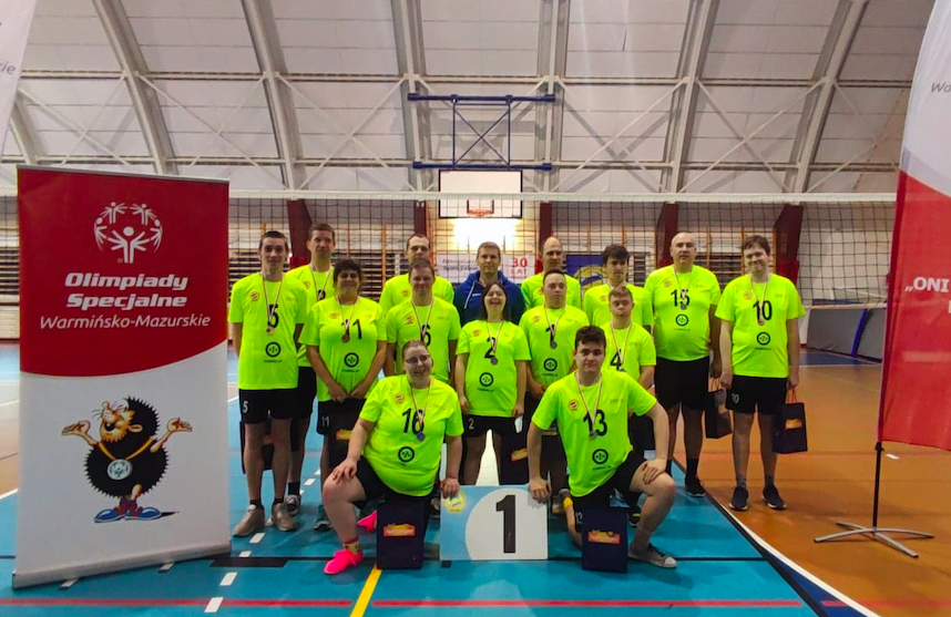 Elbląg, Za nami Turniej Piłki Siatkowej Zunifikownej "ONI w ATAKu"