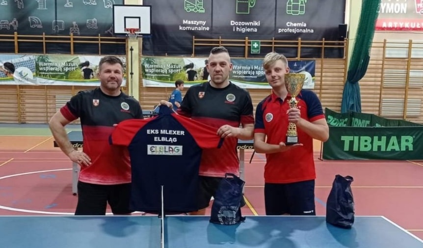Elbląg, Mlexer w składzie: (od lewej) Tomasz Libura, Andrzej Haracz i Wojciech Chrząszcz zdobyła Wojewódzki Puchar Polski