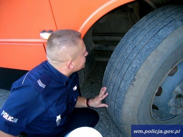 Elbląg, Zmiany w kontroli autobusów wycieczkowych