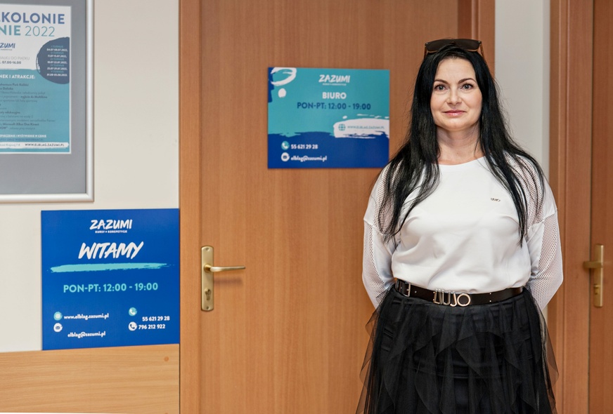 Moniką Arndt, dyrektor elbląskiego oddziału firmy ZAZUMI