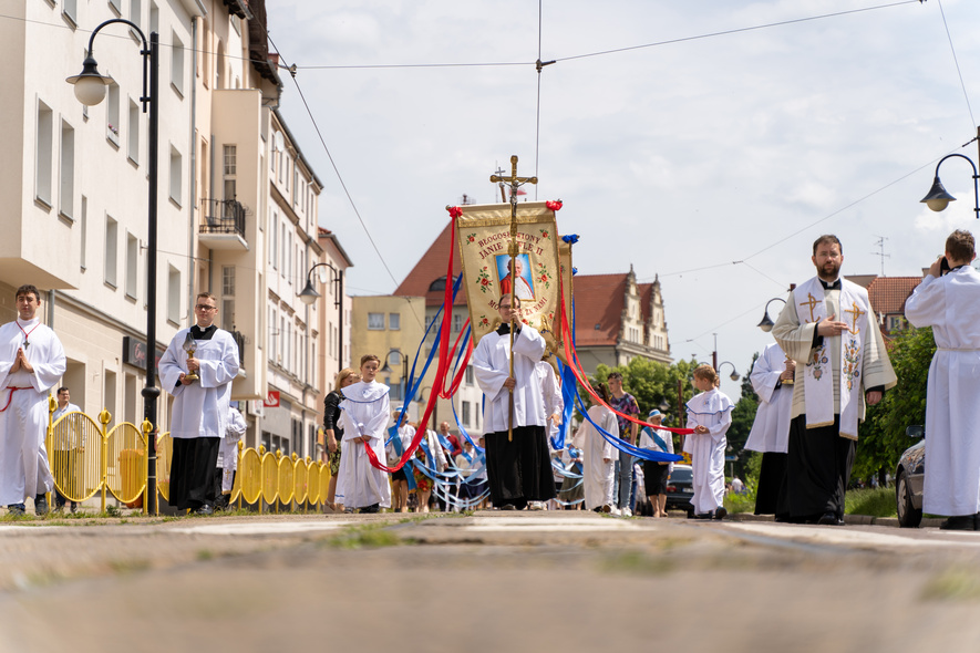 Elbląg, Przez miasto przeszły procesje Elbląg, Przez miasto przeszły procesje