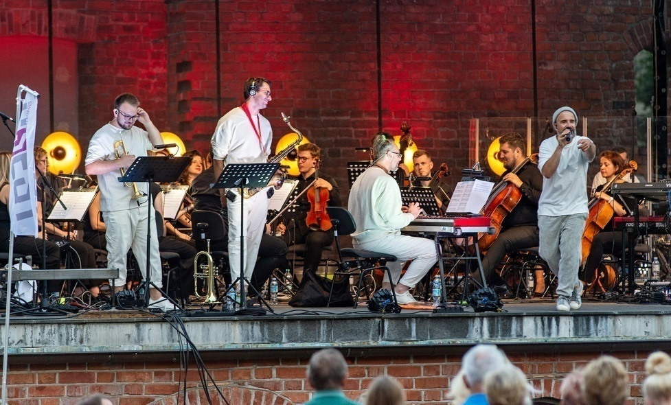 Elbląg, Bibobit i EOK na zakończenie Miasto.Gramy! Elbląg, Bibobit i EOK na zakończenie Miasto.Gramy!