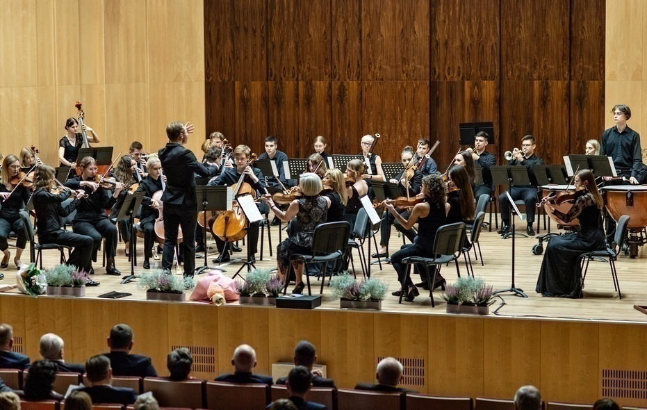 Elbląg, 75 lat szkoły pełnej muzyki