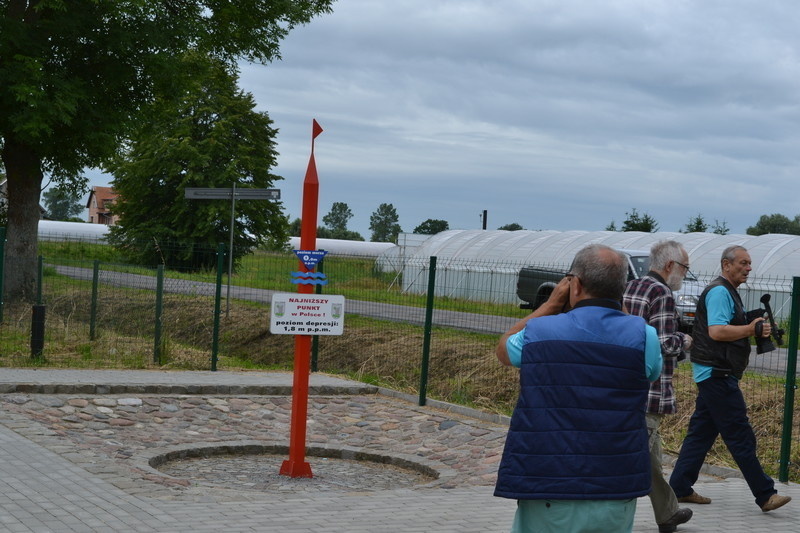 Elbląg, Punkt w Raczkach Elbląskich, dotychczas uznawany za najniżej położony w Polsce Elbląg, Punkt w Raczkach Elbląskich, dotychczas uznawany za najniżej położony w Polsce