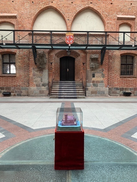 Elbląg, Zamek w Gniewie (Na spacer z portEl.pl, odc. 21) Elbląg, Zamek w Gniewie (Na spacer z portEl.pl, odc. 21)