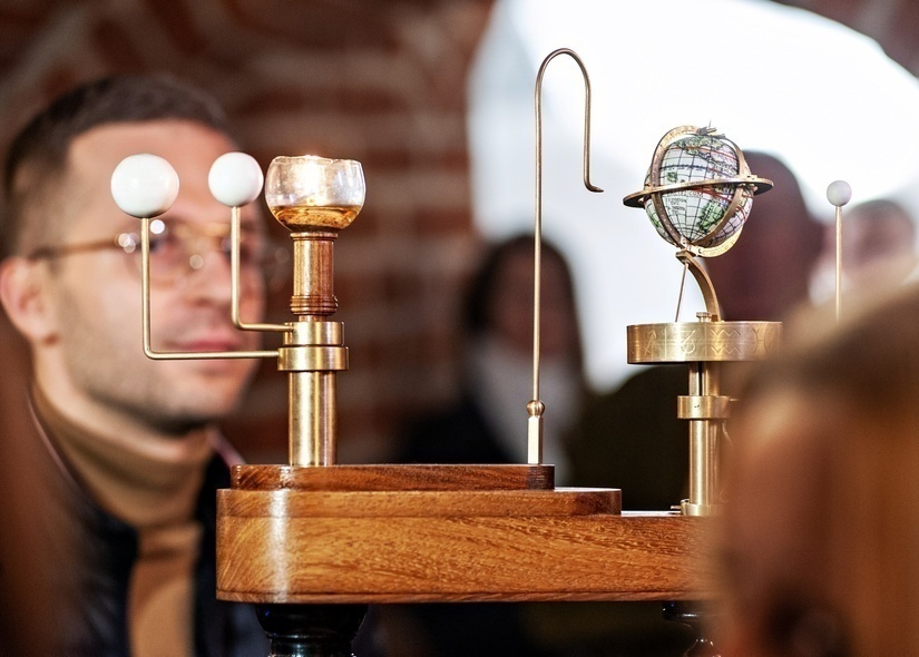 Elbląg, Replika modelu planetarium Jan Enderscha,