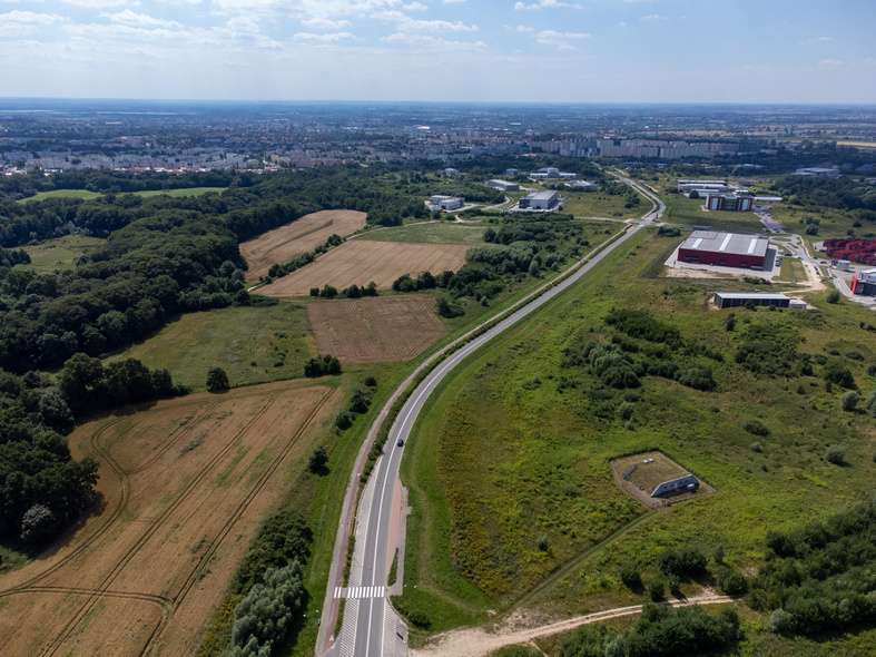 Elbląg, Widok na Modrzewinęz drona