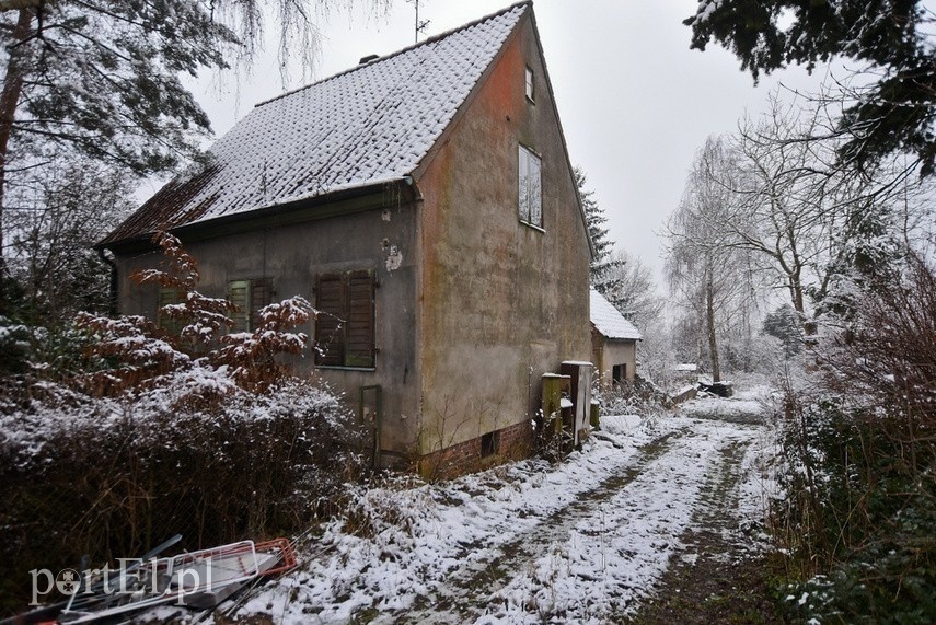 Elbląg, Wjazd na działkę od ul. Częstochowskiej. Zdjęcie z 2021 r.