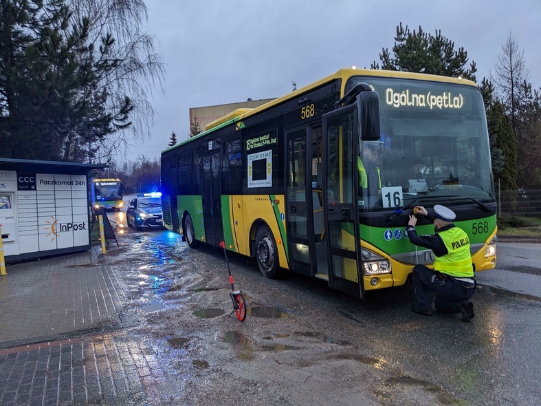 Elbląg, Nie żyje kobieta potrącona przez miejski autobus