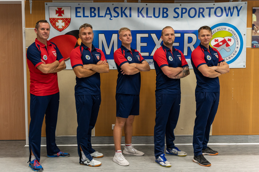 Elbląg, Jeden za wszystkich, wszyscy za jednego