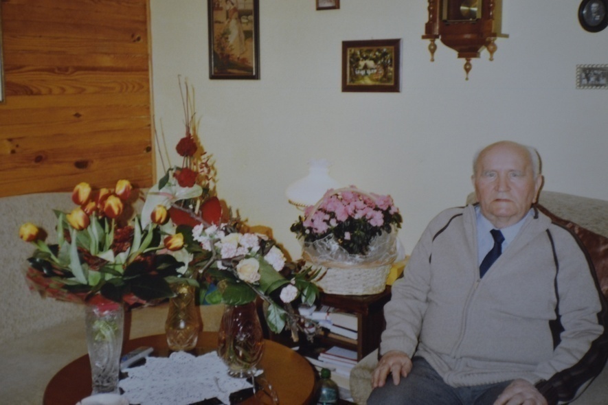 Elbląg, Lubił piłkę ręczną i grę w kości  (Śladami historii elbląskiego sportu)