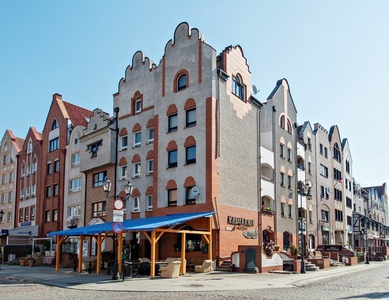 Elbląg, Elbląska retrowersja: jeszcze postmodernizm czy już nie?