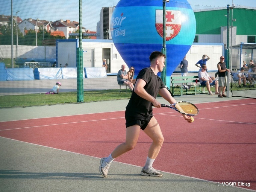 Elbląg, Turniej tenisa na Kalbarze