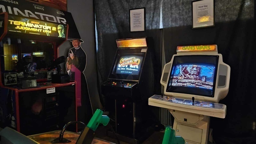 Elbląg, Super Street Fighter II: The New Challengers w obudowie Big Screen niemieckiej firmy Nova. Elbląg, Super Street Fighter II: The New Challengers w obudowie Big Screen niemieckiej firmy Nova.