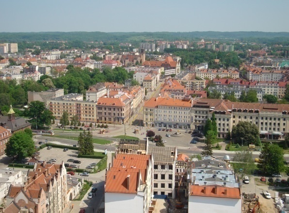 Elbląg, Widok z wieży kościoła św. Mikołaja na odbudowane Nowe Miasto-Śródmieście. Początek XXI w.