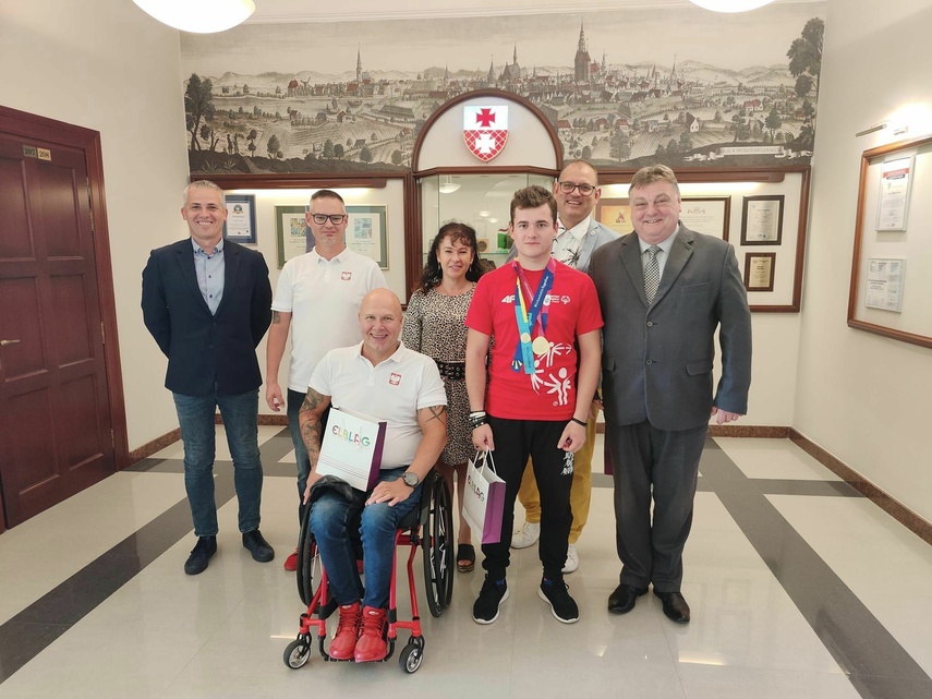 Elbląg, Z Elbląga na igrzyska paraolimpijskie Elbląg, Z Elbląga na igrzyska paraolimpijskie