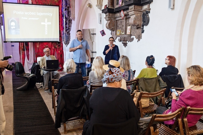 Elbląg, Weekend pełen słów