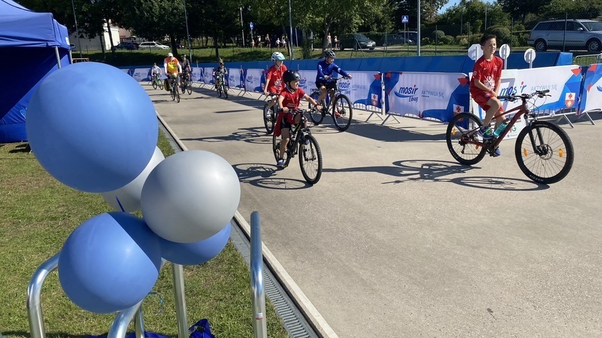 Elbląg, Wkręcili się dla Elbląga w rowerową rywalizację 