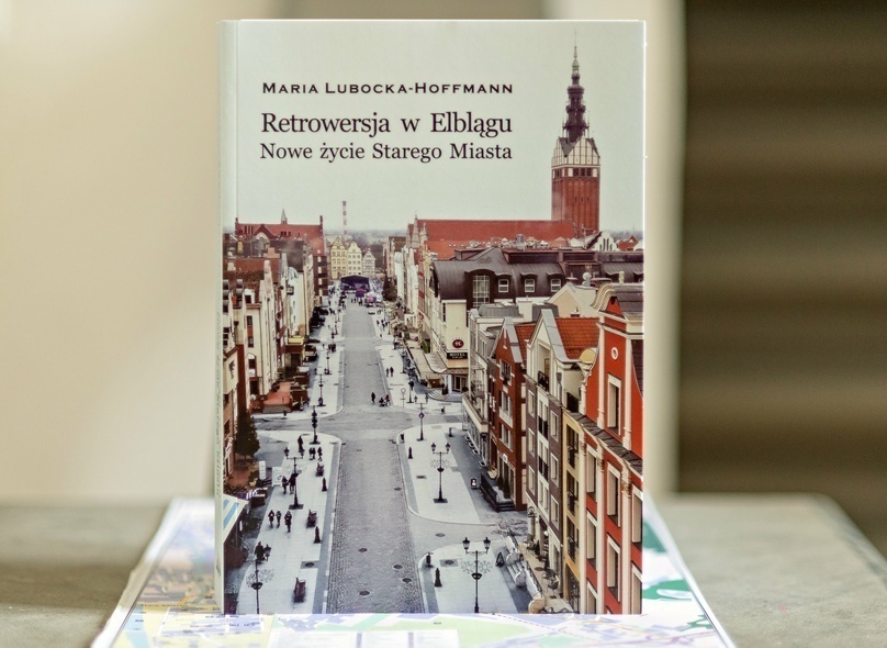 Elbląg, Porozmawiajmy o retrowersji