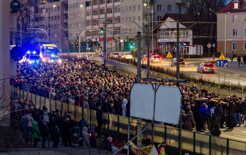 Elbląg, Droga Krzyżowa przejdzie w środę ulicami Elbląga