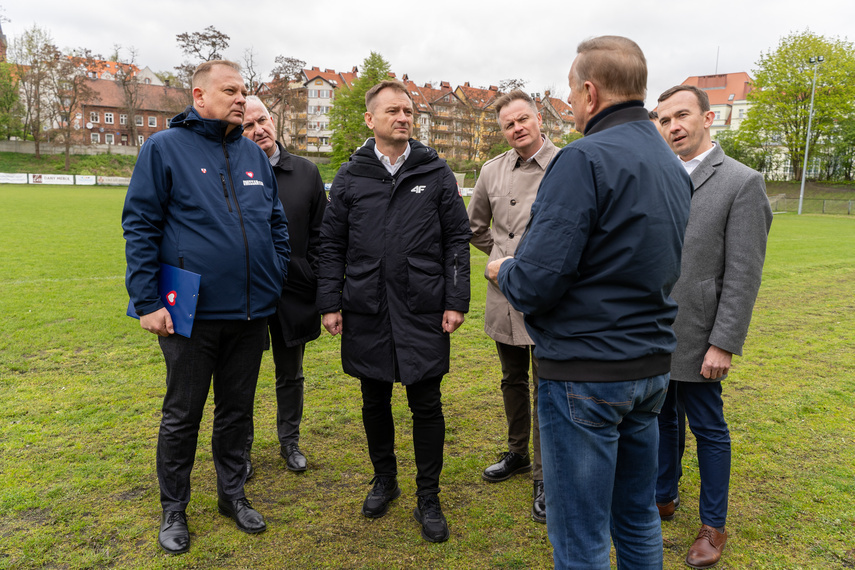 Elbląg, Minister obejrzał stadion