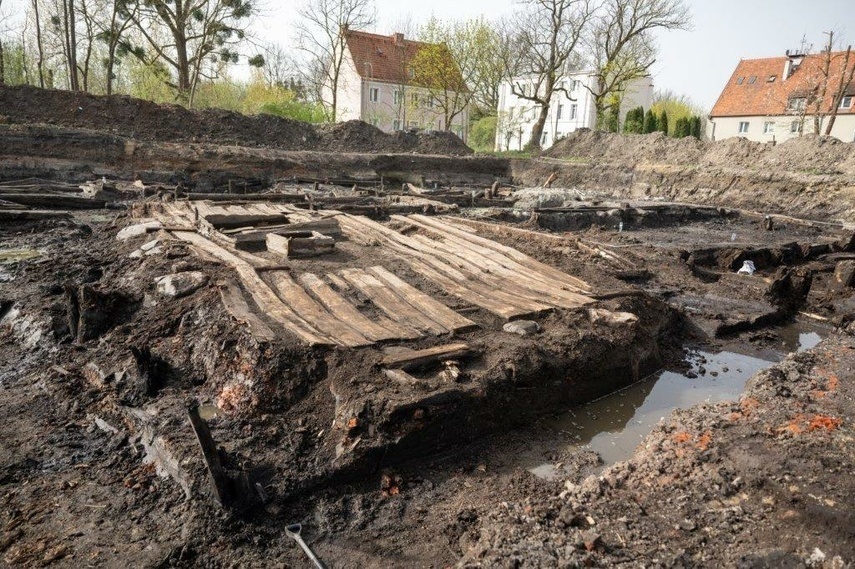 Elbląg, Pozostałości historycznej zabudowy przy ul. Warszawskiej