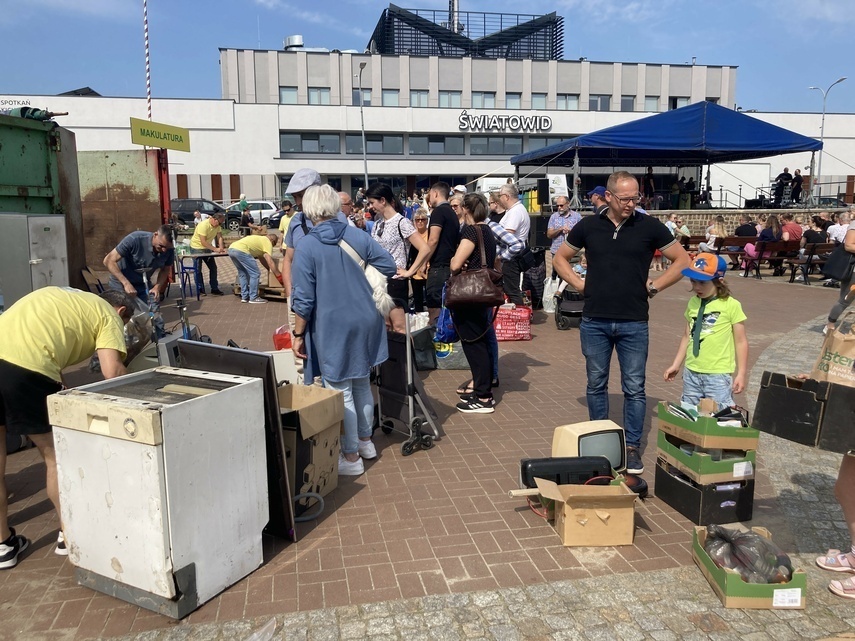 Elbląg, „Nie marnuj, napraw, wymień”