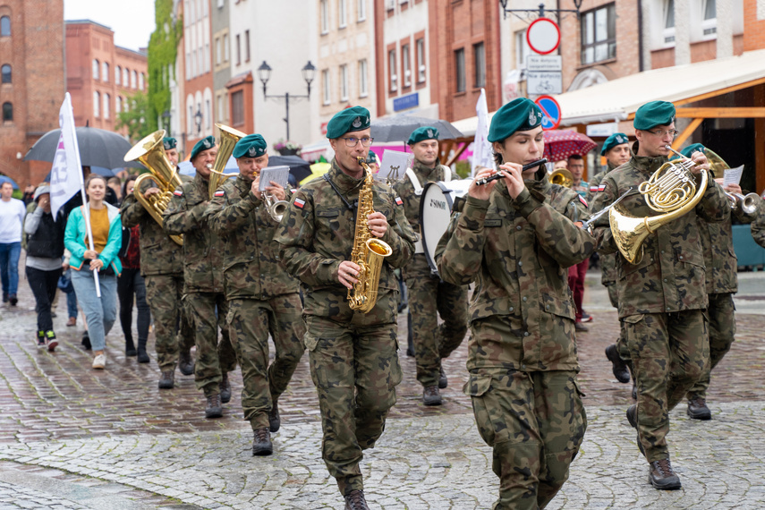 Elbląg, Parada na zakończenie muzycznego święta