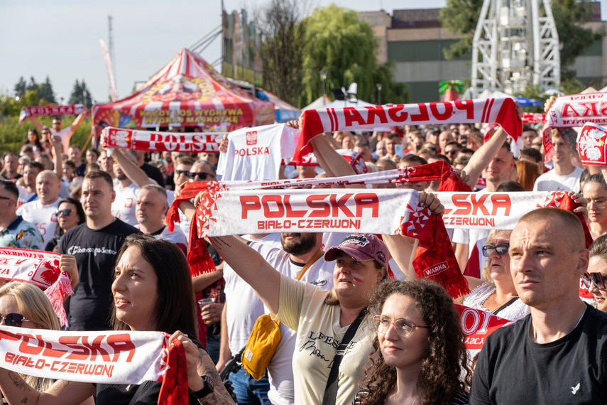 Elbląg, Kibicowaliśmy na bulwarze