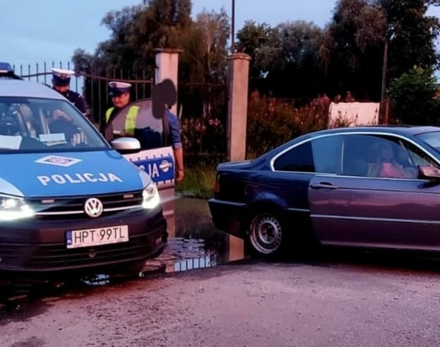 Elbląg, Zatrzymano mu prawo jazdy, a na przesłuchanie przyjechał... autem