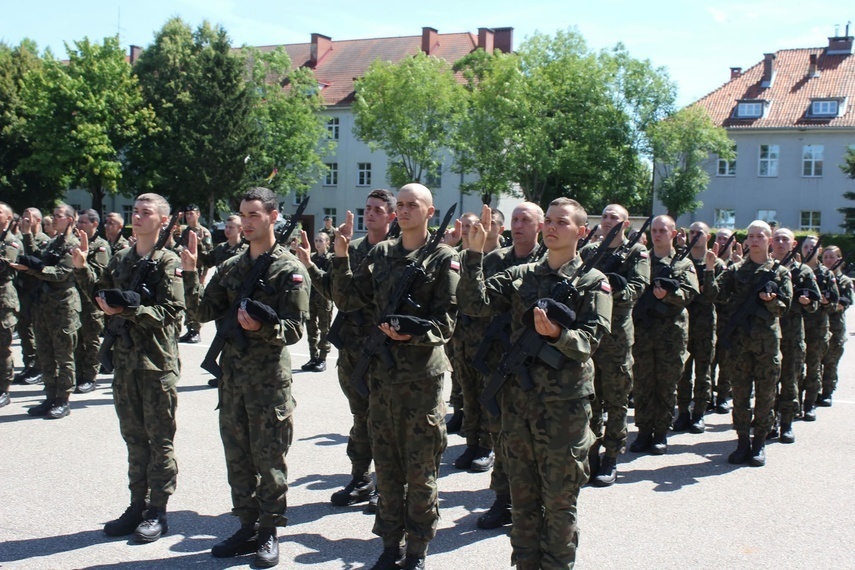 Elbląg, Przysięgali na sztandar