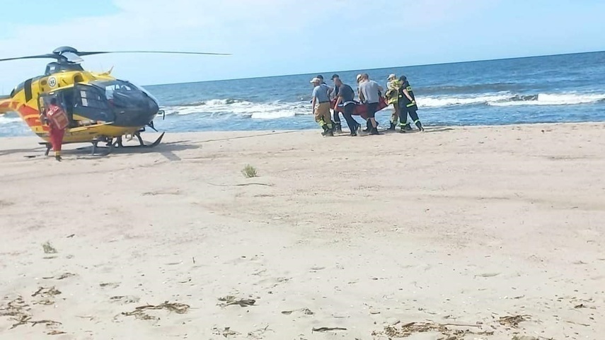 Elbląg, Akcja ratowników na plaży w Krynicy Morskiej,