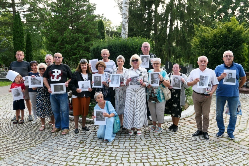 Elbląg, Pamiętali o powstańcach