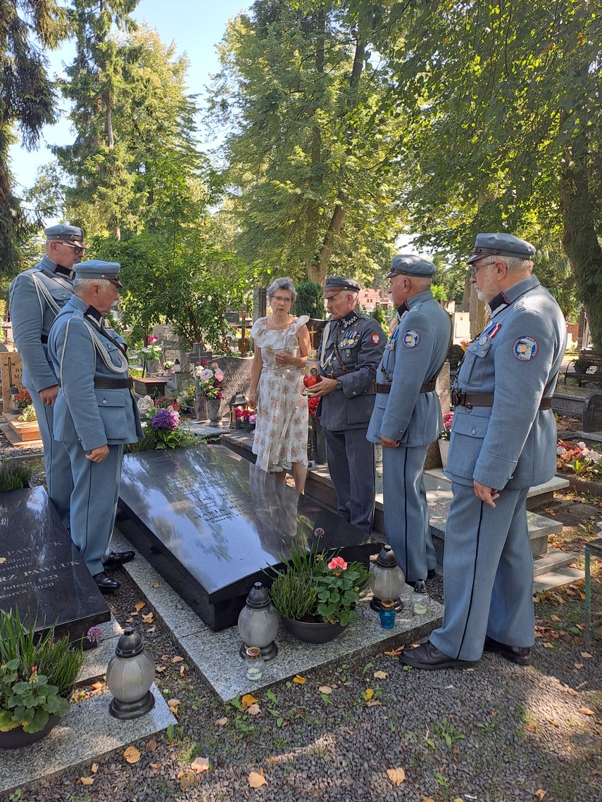 Elbląg, Oddadzą  hołd weteranom wojny polsko-bolszewickiej