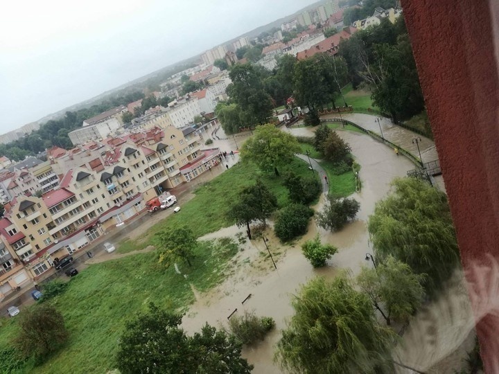 Elbląg, Powódź miejska w Elblągu, wrzesień 2017 r. (zdjęcie z konkursu Fotka Miesiąca, autor