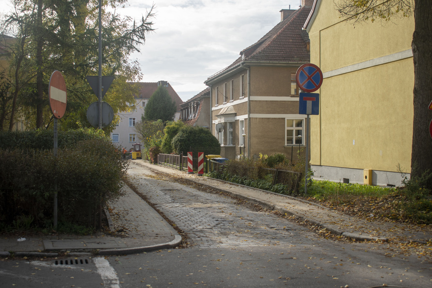 Elbląg, Odsłonięty na ul. Chopina bruk jest zabytkowy i nie będzie przykryty asfaltem