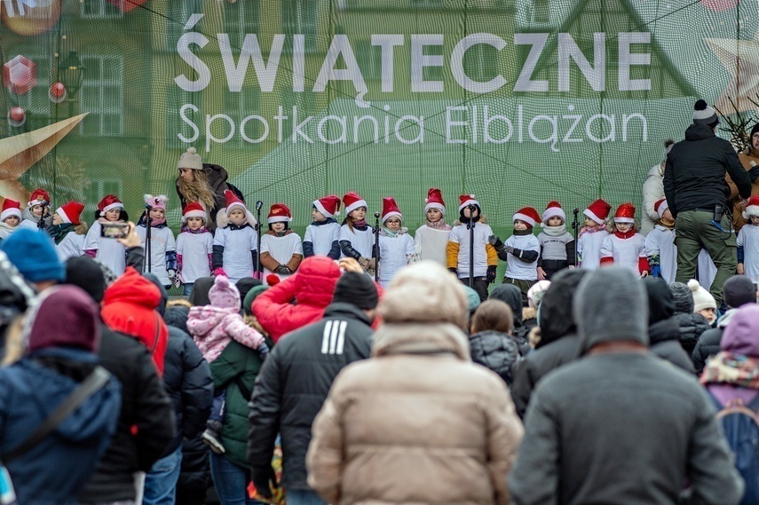 Elbląg, Grudniowie świętowanie: dłuższy jarmark i miejski sylwester