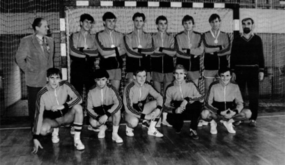 Elbląg, Złota drużyna juniorów Olimpii Elbląg (ze zbiorów Z. Korzeniowskiego) Elbląg, Złota drużyna juniorów Olimpii Elbląg (ze zbiorów Z. Korzeniowskiego)