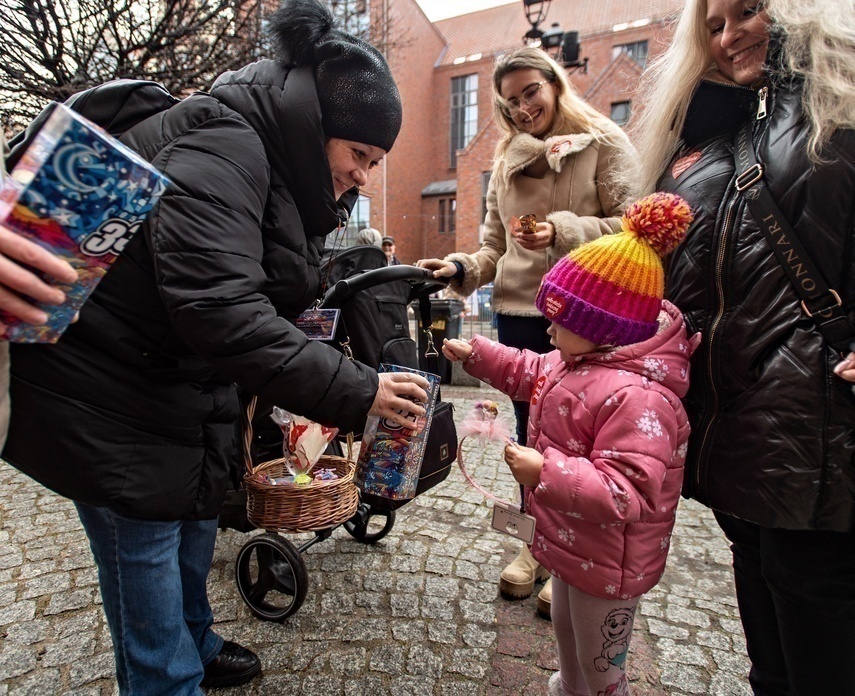 Elbląg, "Wyjść na zewnątrz i pokazać, na co nas stać". Trwa WOŚP w Elblągu