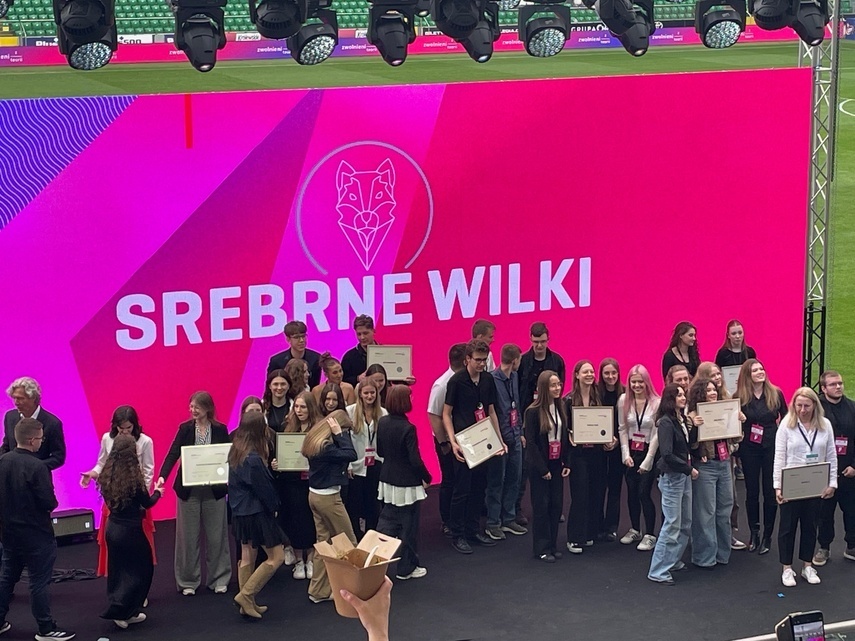 Elbląg, Srebrny i Brązowy Wilk dla uczniów I LO Elbląg, Srebrny i Brązowy Wilk dla uczniów I LO