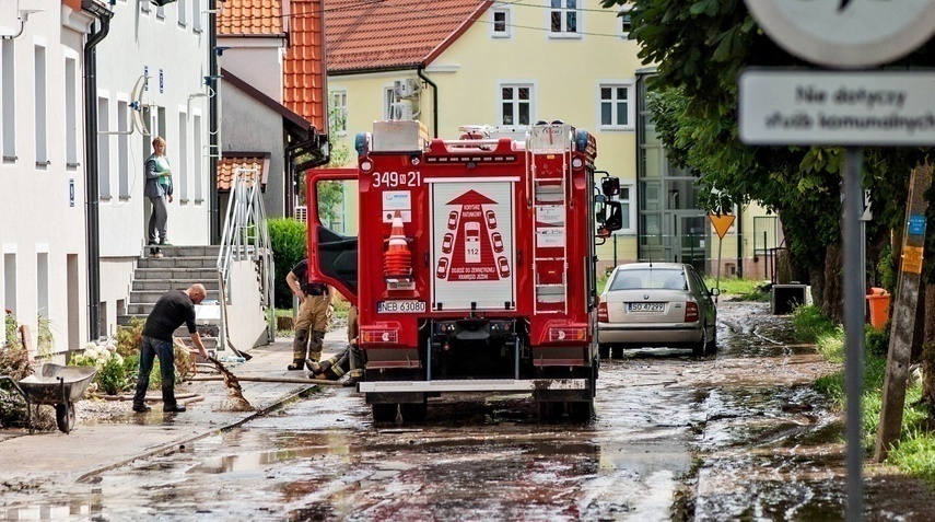 Elbląg, Wielkie sprzątanie po wielkiej wodzie Elbląg, Wielkie sprzątanie po wielkiej wodzie