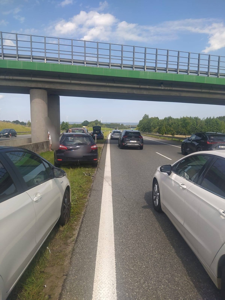 Elbląg, Kolizje na S7, policja apeluje o ostrożność