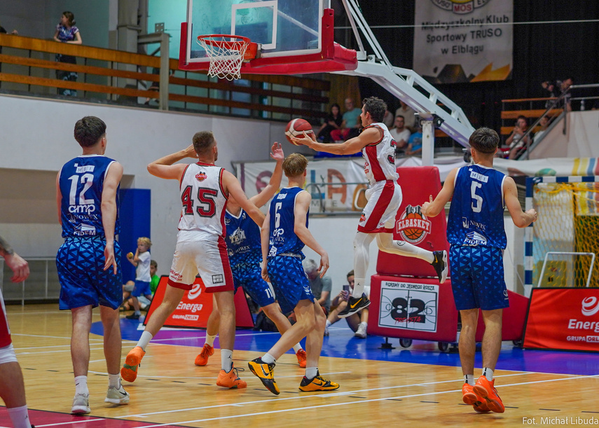 Elbląg, Elbasket wygrywa na inaugurację Elbląg, Elbasket wygrywa na inaugurację