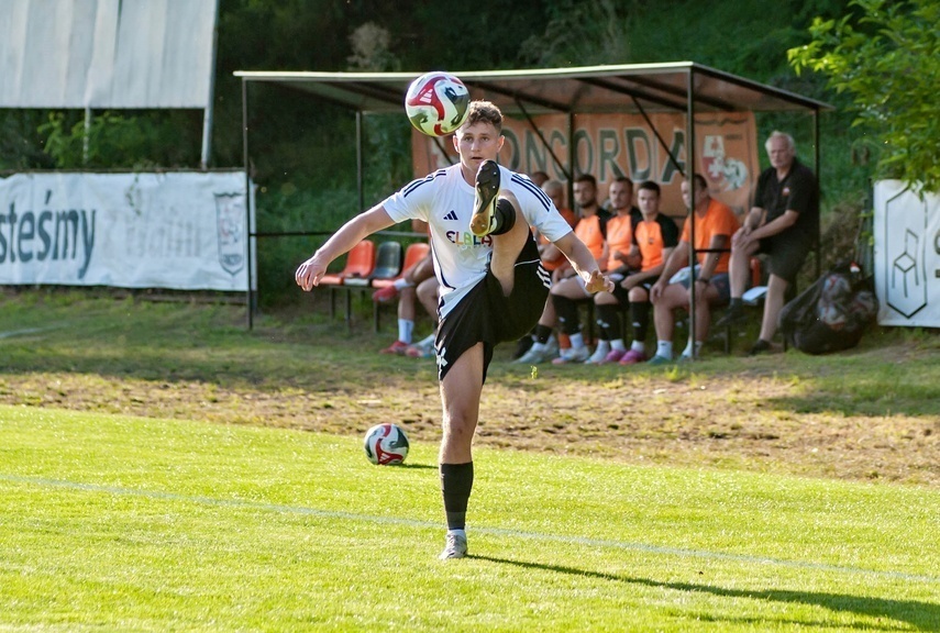 Elbląg, Punkt lidera, mała niespodzianka rezerw