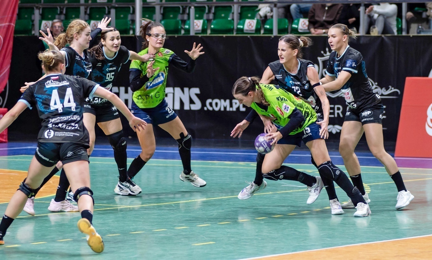 Elbląg, Pierwsza potyczka na remis Elbląg, Pierwsza potyczka na remis