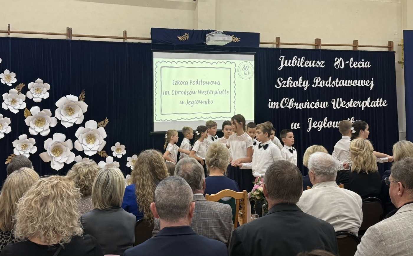 Elbląg, Szkoła w Jegłowniku świętowała 80-lecie Elbląg, Szkoła w Jegłowniku świętowała 80-lecie