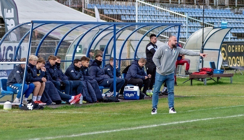 Elbląg, Trener Damian Hebda: „Nie możemy tracić bramek zaraz po zdobyciu gola”  (komentarz pomeczowy)